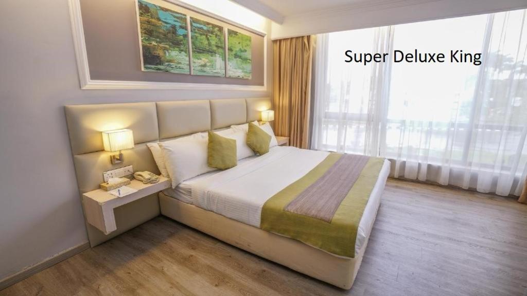 Kingwood Hotel Kuching Buitenkant foto